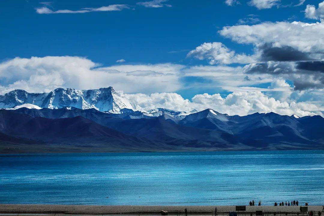 西藏秘境，探寻神秘美丽的雪域天堂🌿🏔️
